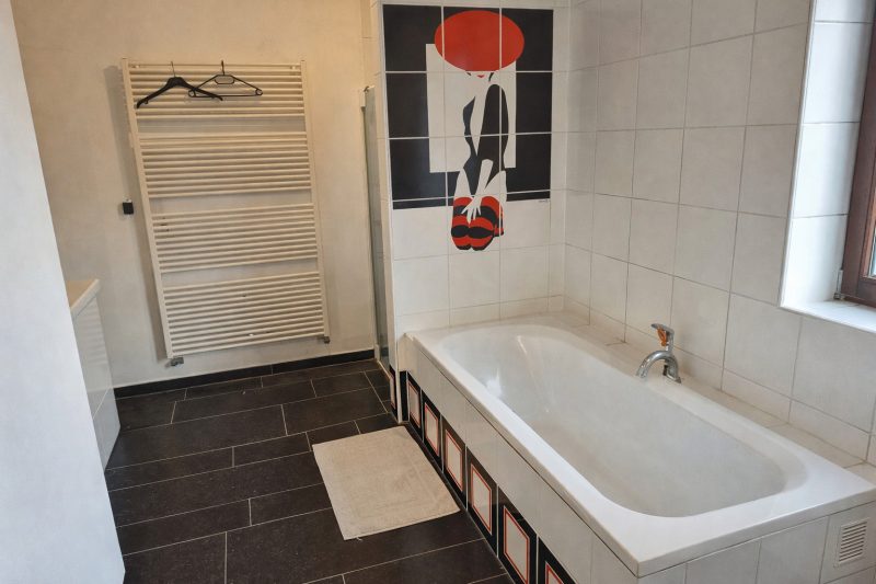 Rez-de-chaussée - Salle de bain